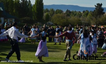 Convocan a interesados en bailar el Peric&oacute;n