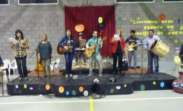 La Fiesta Patronal tuvo su gran cierre con una Pe&ntilde;a 