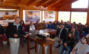 Expusieron sobre situaci&oacute;n ambiental en Laguna Nimez