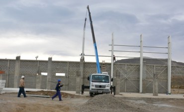 Se retom&oacute; la obra del Microestadio