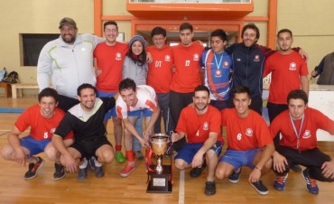 Hockey Pista: Calafate Hockey CAMPE&Oacute;N del Torneo de Los Glaciares