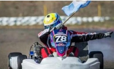 Agustin Orellana CAMPE&Oacute;N de karting en Comodoro Rivadavia