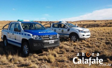 Polic&iacute;as est&aacute;n de a pie 