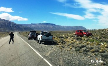 Vuelco en cercan&iacute;as de El Chalt&eacute;n