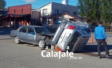 Turistas alemanes involucrados en choque vuelco 