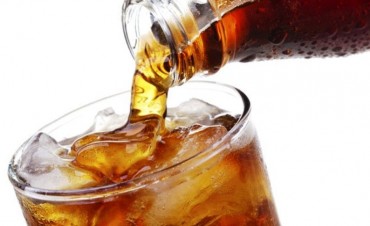 Exigir&aacute;n vender bebidas no azucaradas para diab&eacute;ticos