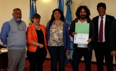 Reconocimientos en la sesi&oacute;n del HCD