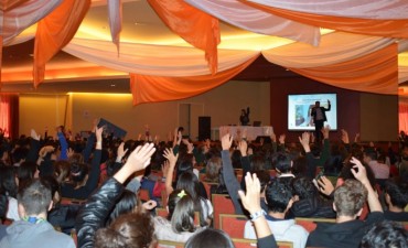Gran convocatoria a la primera charla sobre Grooming