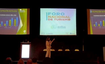 El Chalt&eacute;n represent&oacute; a Santa Cruz en el 1&ordm; Foro Nacional de Turismo