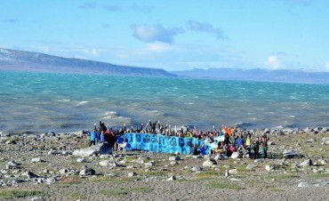 Vecinos de El Calafate viajan a la Audiencia P&uacute;blica por las Represas
