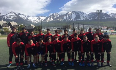 F&uacute;tbol: Santa Cruz &ndash; El Calafate jug&oacute; torneo Sub. 15 en Ushuaia