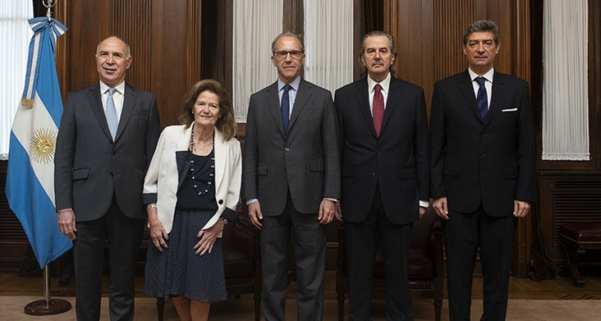 Nuevamente la Corte Suprema debe resolver un planteo contra las Represas