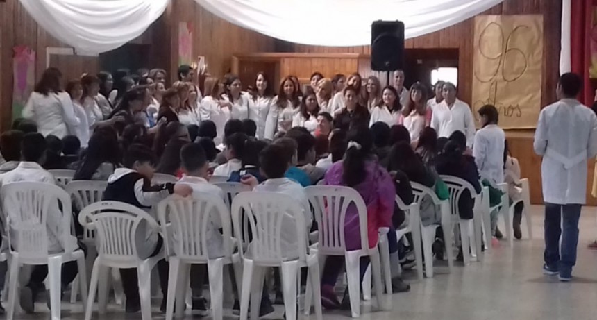 La Escuela 9 cumpli&oacute; 96 a&ntilde;os