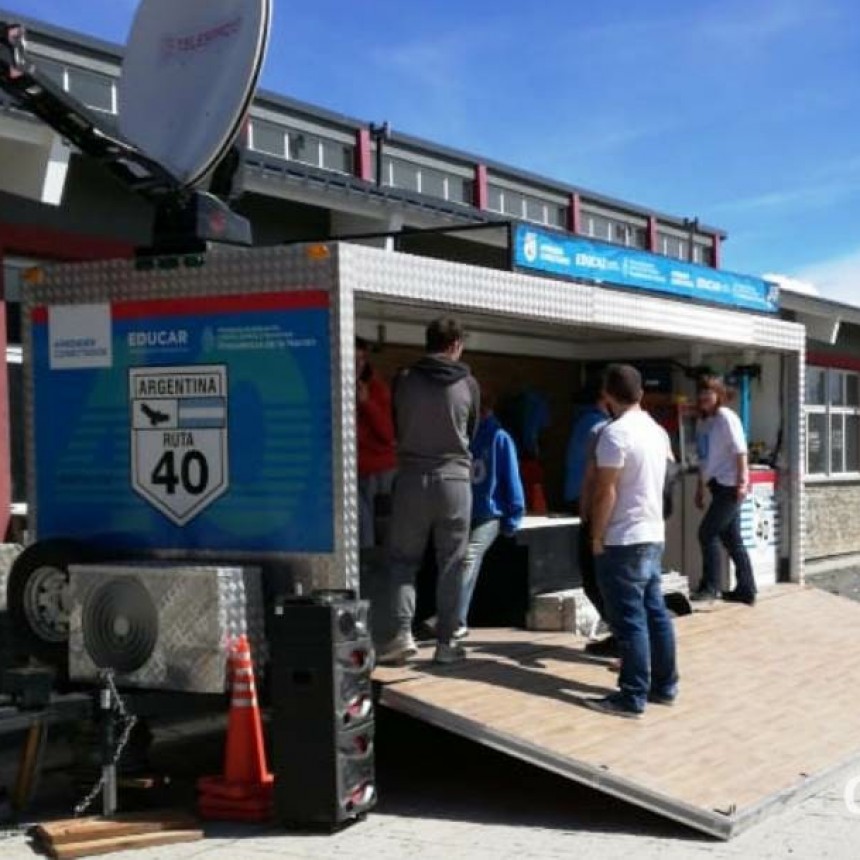 M&oacute;vil tecnol&oacute;gico pas&oacute; por El Calafate