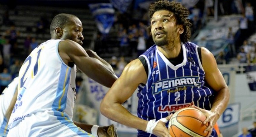 Pe&ntilde;arol le gan&oacute; una batalla a Hispano: 79-76