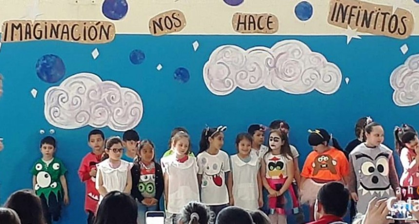 VIDEO. Excelente muestra art&iacute;stica de la Escuela Primaria 89 