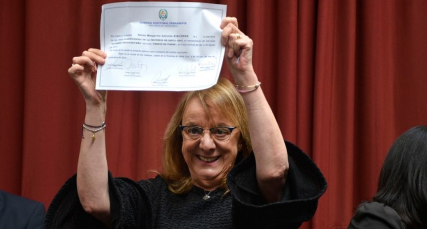 Alicia Kirchner anunci&oacute; su nuevo gabinete