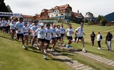Dos calafate&ntilde;os en la Media Marat&oacute;n de Bariloche