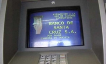 Les depositaron el aguinaldo y a las horas se lo sacaron 