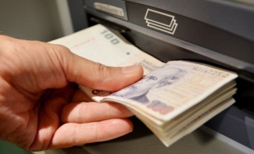 Provincia reci&eacute;n termina de pagar sueldos de noviembre 