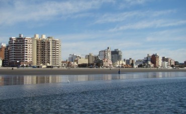INFORME.  Madryn despide a las ballenas y se prepara para el verano.