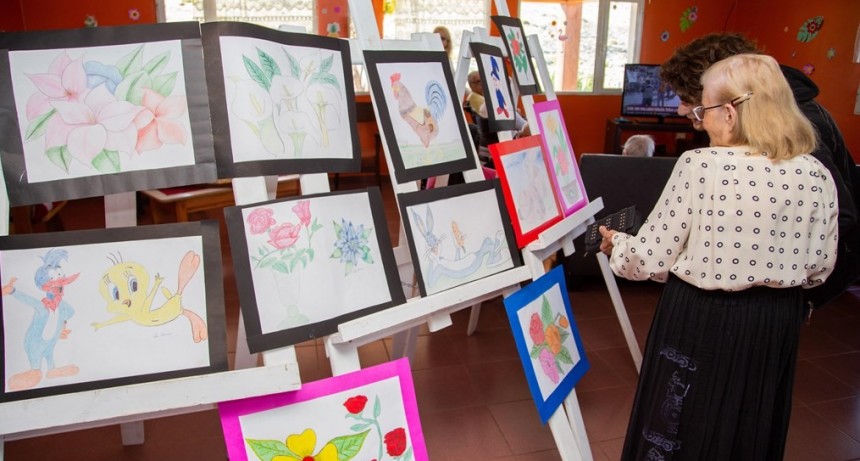 Primera Expo Arte del Hogar de Ancianos