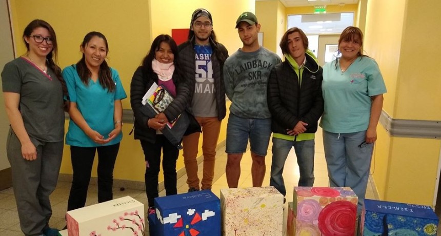 Un ejemplo. Alumnos solidarios con el SAMIC