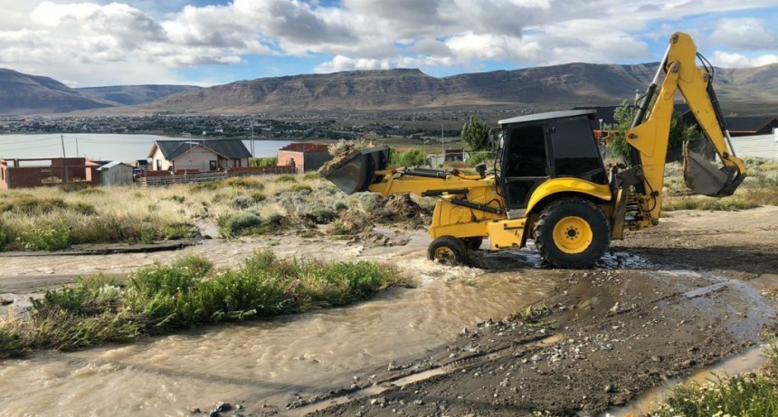 AHORA. Se rompi&oacute; un ca&ntilde;o maestro del acueducto de El Calafate